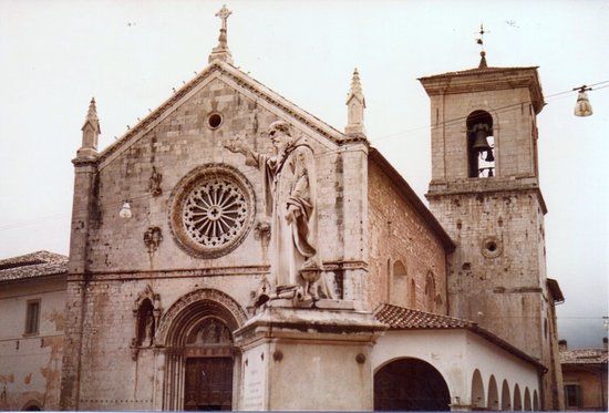 Statua Dedicata a San Benedetto Santo Patrono